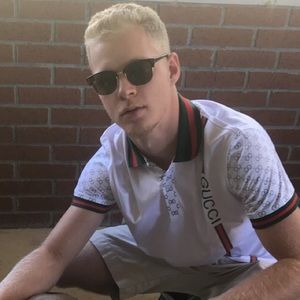 Meet your Posher, Parker